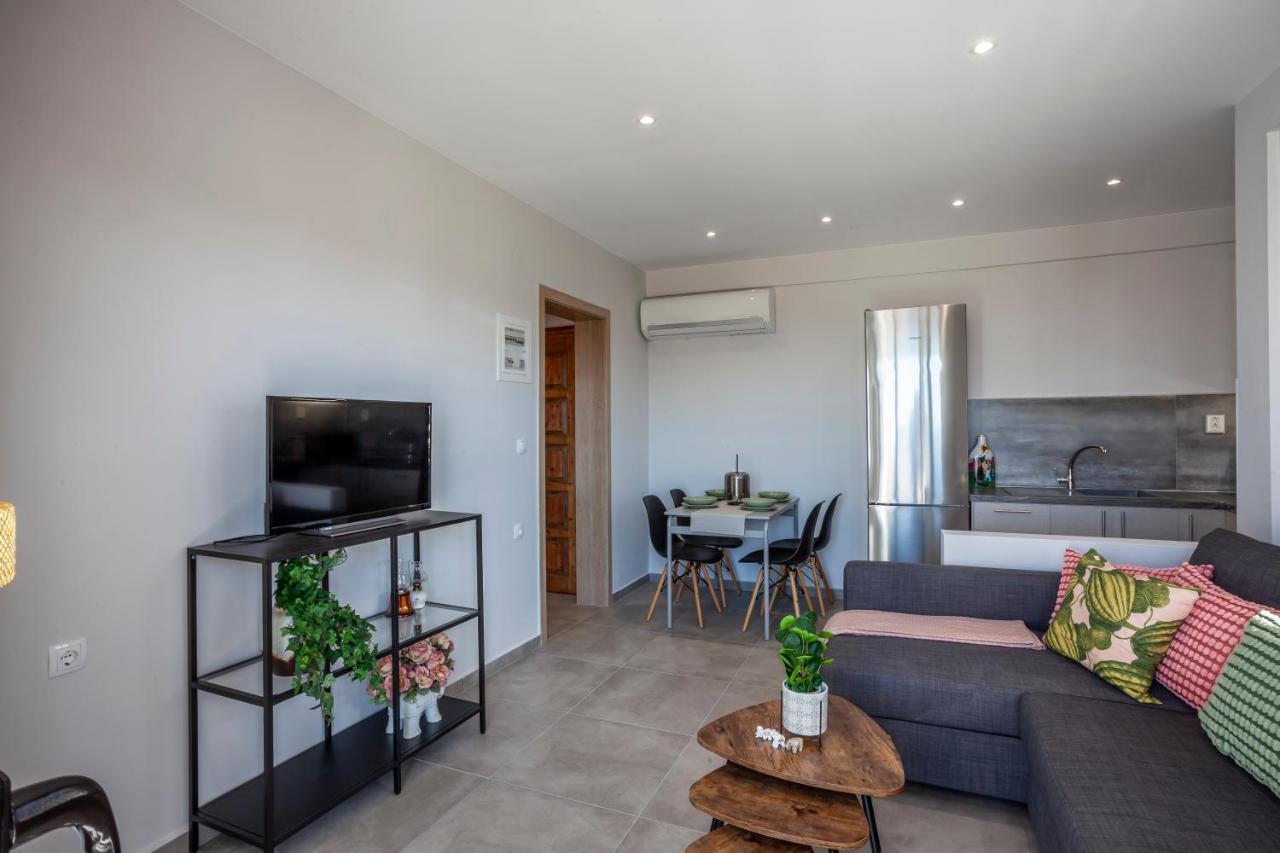 Lucid Dream Apt. |Bozinis Psakoudia Exterior foto